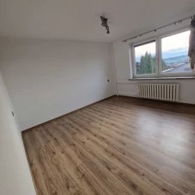 Sprzedam Dom Cieszyn, spokojna okolica, dobra lokalizacja.