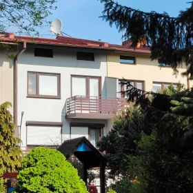 Sprzedam Szeregowiec z dużą działką i garażami na 3 auta! Łódź, Chojny