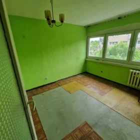 Sprzedam 2 pokoje do remontu Łódź balkon