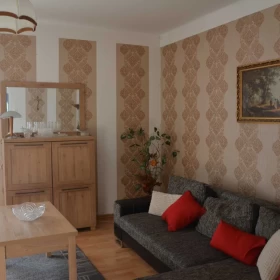 Dom w zabudowie szeregowej Nędza Sprzedam