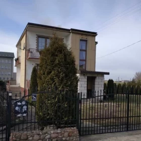 Sprzedam dom 110m2 + PIWNICA + 1000m2 DZIAŁKA Piotrków Trybunalski