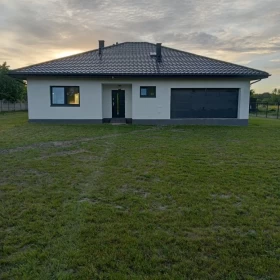 Sprzedam nowy dom w stanie deweloperskim Sochaczew