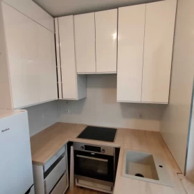 Nowe 2-pokojowe wynjmę jasna kuchnia, balkon Kraków