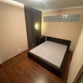 Sprzedam 2 pokoje Warszawa Miasteczko Wilanów, Kieślowskiego 47,4 m2