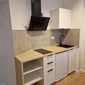Wynajmę Mieszkanie 25,8m2 - Katowice ul. Plebiscytowa