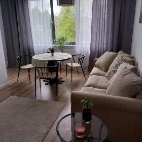 Wynajmę Mieszkanie Kraków pierwszy najemca 60m2 os.Tysiaclecia