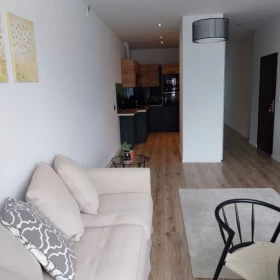 Wynajmę Mieszkanie Kraków pierwszy najemca 60m2 os.Tysiaclecia