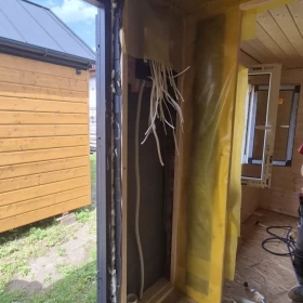 Sprzedam dom modułowy 12m/4m w pełni ocieplony z kompletną łazienką