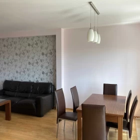 Wynajmę Ładne, 3-pokojowe mieszkanie do wynajęcia, Kraków, Cystersów 68m2