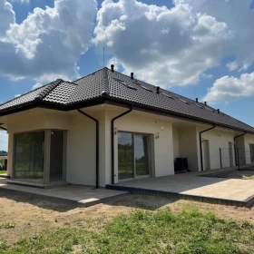Wyjątkowy dom bliźniaczy - sprzedam w Okole