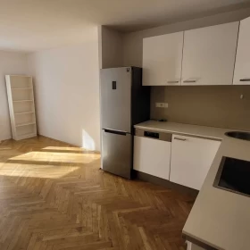 wynajme mieszkanie w krakowie