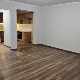 Do wynajęcia nowe mieszkanie kawalerka w Centrum miasta