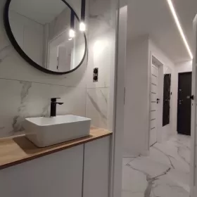 Sprzedam mieszkanie Pabianice II piętro ,39m2, świeżo po generalnym remoncie