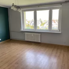 Sprzedam Mieszkanie tczew 3-pokojowe + piwnica Tczew, Suchostrzygi