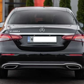 Mercedes E200d AVANTGARDE Lift 2021 9G-Tronic Salon PL Fvat23% Brutto
