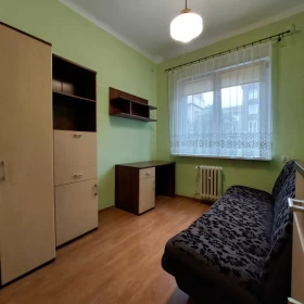 Kraków Nowa Huta, Aleja Róż, Mieszkanie 47m 2 pokojowe Sprzedam