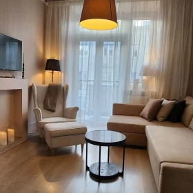 Dwupokojowe 36 mkw, z balkonem, sprzedam Warszawa