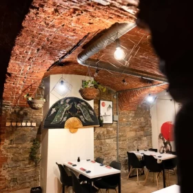 Sprzedam biznes - renomowana restauracja Sushi Ramen w Małopolsce