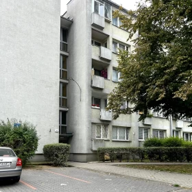 Sprzedam komfortowe mieszkanie 35 m kw Warszawa na Powiślu 
