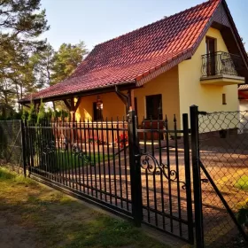 Domek do wynajecia nad jeziorem ,plaza, las
