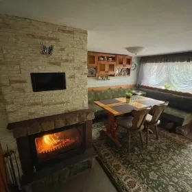 Domek na Kaszubach, nad jeziorem Łapalickim, blisko Trójmiasta