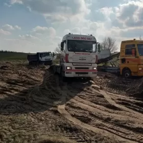 Holowanie tirów, laweta dla samochodów ciężarowych Poznań