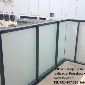 Folia matowa na szklany balkon Wilanów- Sarmacka, Osi, Teodorowicza, Al Rzeczypospolitej , Klimczaka -oklejanie balkonów Warszawa Mat Mrozony