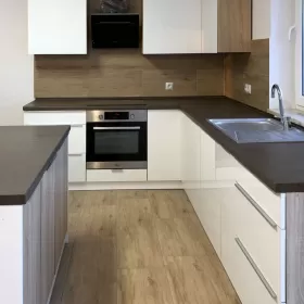 Sprzedam Mieszkanie Grodzisk Mazowiecki 83 m2, 4 pokoje, bezczynszowe