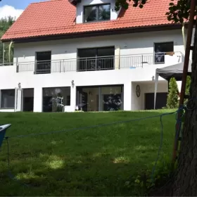 Domek na Mazurach z własną linią brzegową nad jeziorem, sauna, bania