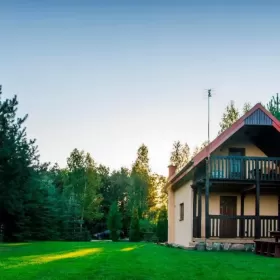 Domek z dostępem do jeziora wynajem Mazury