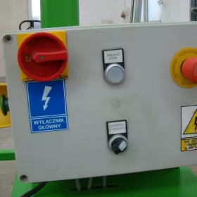 Belownica, ugniatarka, prasa do śmieci i odpadów w pojemnikach 1100L BARTONTECH