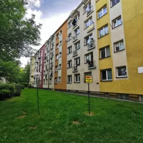 Sprzedam mieszkanie Radom 3 Pokoje + Kuchnia 53m, Łazienka Po Remoncie, Centrum Miasta Cisza