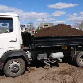 Ziemia ogrodowa, czarnoziem, torf