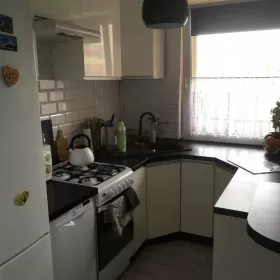 Sprzedam mieszkanie Opole Malinka 3 pokoje, balkon, rolety zew.