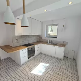 Wynajmę Przestronne mieszkanie po remoncie pod lasem w domku na Junikowie