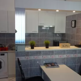 Wynajmę komfortowe dwupokojowe mieszkanie I piętro