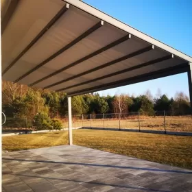 PERGOLA ALUMINIOWA ELEKTRYCZNA PERGOLA Z DACHEM ZWIJANYM