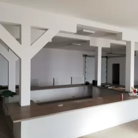 Wynajmę lokal 200m2