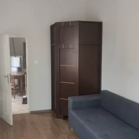 Mieszkanie dla studentów - 64m2 w kamienicy rozkładowe, Śródmieście