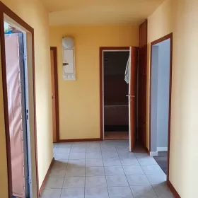 Wynajmę mieszkanie 3 pokojowe 61 m2, Radom