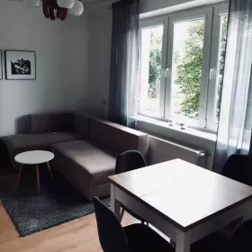 Wynajmę mieszkanie świeżo po gruntownym remoncie