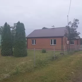 Sprzedam dom 70 m2,działka 3900 m2 Szczeglacin ,gmina Korczew nad Bugiem.