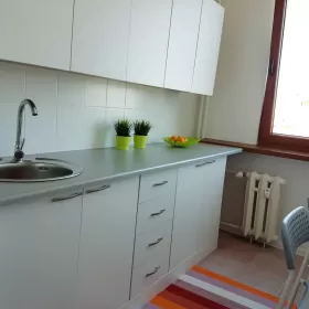 Przytulny pokój ul Kochanowskiego, 10 min od UMK, parking