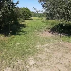 Sprzedam działke 4100
