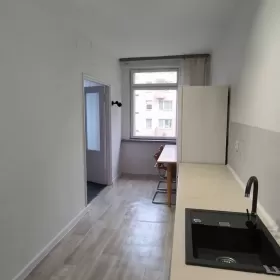 DO WYNAJĘCIA Mieszkanie Kraków Kawalerka 33m^2