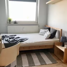 2 pokoje, umeblowane na zamkniętym osiedlu Gdańsk