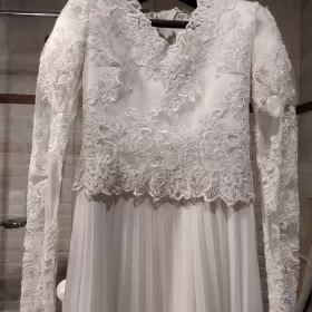 Suknia ślubna biała w plisy
