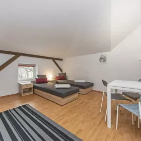 Wynajmę Mieszkanie 3 pokojowe, dla 10 osób Pępowo