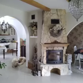 Sprzedam dom z bali 12 kilometrów od Lublina