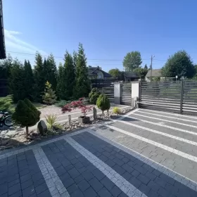 Nowoczesny Dom Parterowy w Sułkowie , blisko węzła A4